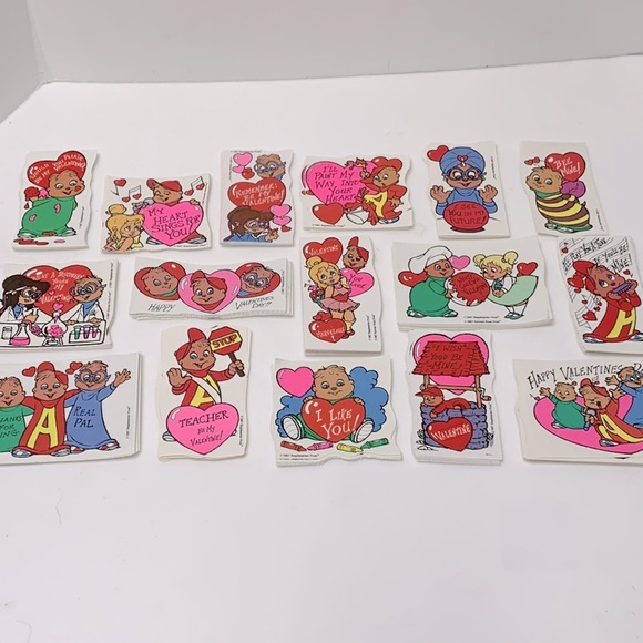 Alvin And The Chipmunks Valentines cards ephemera vintage - Picture 2 of 14
